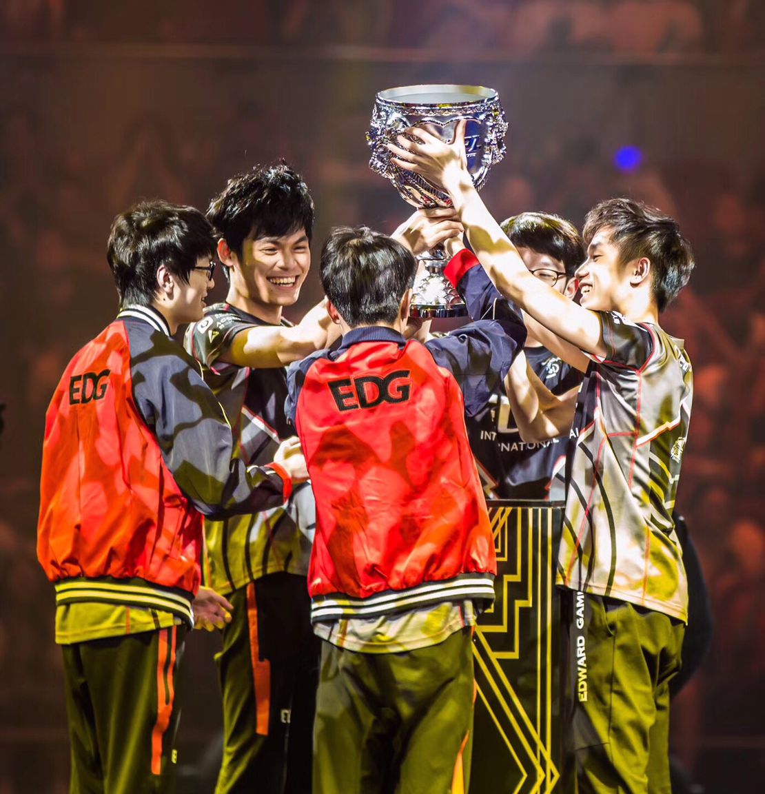 网站-3.31美国EDG1.jpg